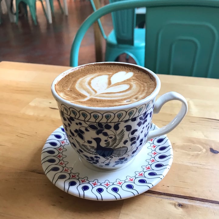 photo of RGB Coffee at the Bean Hive Soy Flat White shared by @roobydoobydoo on  30 Dec 2020 - review