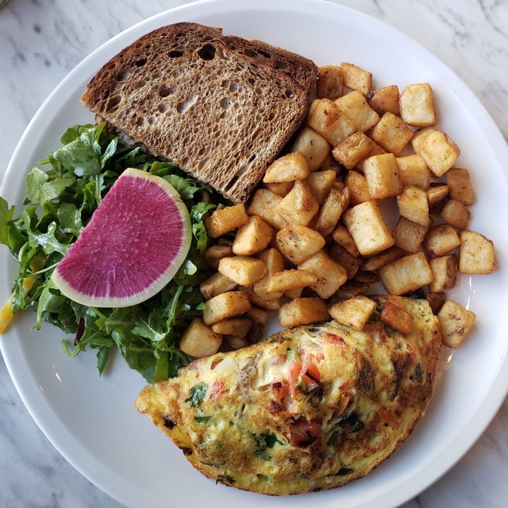 photo of Evviva Breakfast & Lunch Vegan Evviva Special Omelette shared by @metalmel666 on  17 Oct 2022 - review