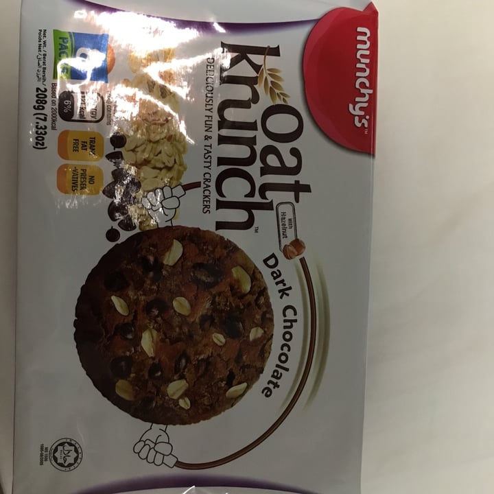 review photo of Munchy's oat krunch nutty chocolate shared by @xingyue on 02 Jun 2020 - review