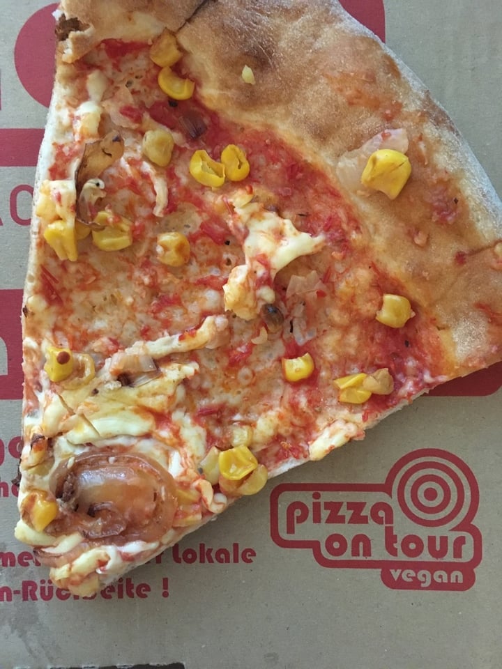 review photo of Pizza On Tour Cara Mia Pizza shared by @ichkannvegan on 12 Apr 2020 - review