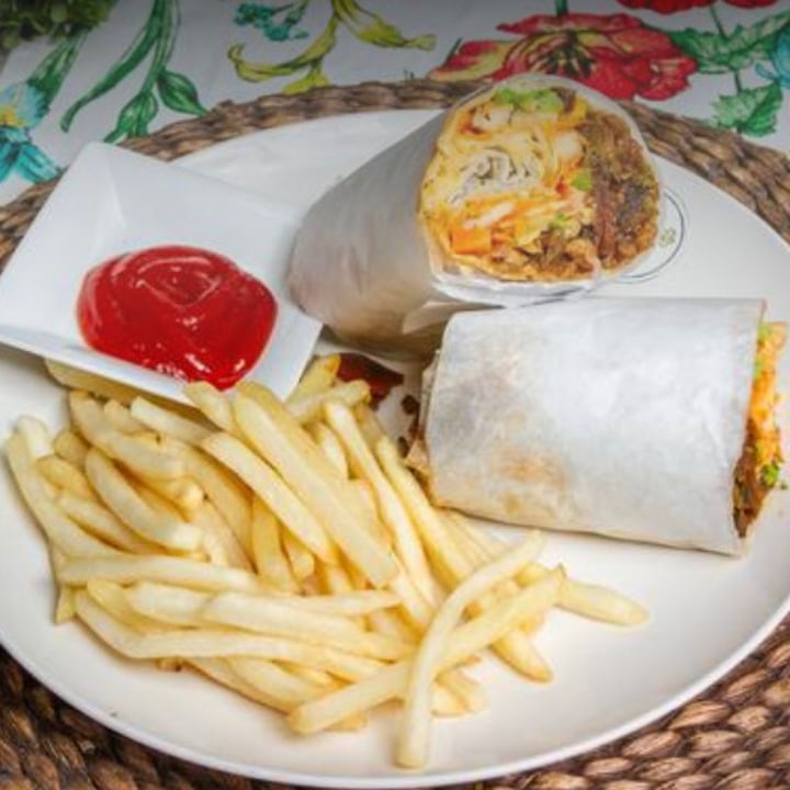 photo of PITI VEGAN Pita Oriental shared by @maggiemontes on  10 Jun 2021 - review