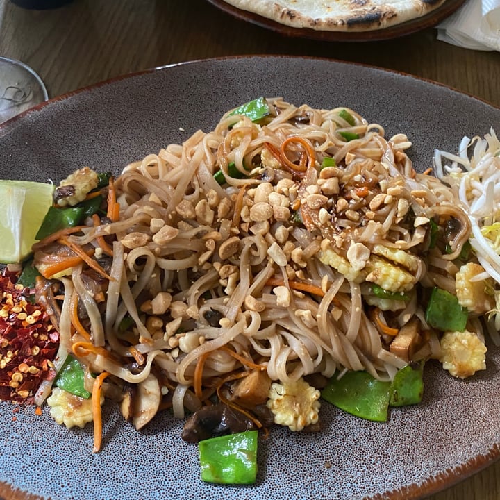 photo of Plantasia Pad Thai shared by @calci-fer on  03 Apr 2021 - review