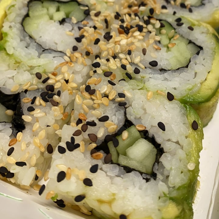 photo of Sushi Roll Vegetariano shared by @michdmz on  25 Aug 2021 - review