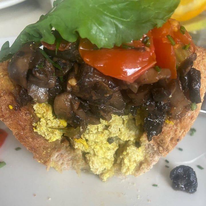 review photo of Nice on 4th Vegan Basket shared by @plantbasedstorm on 12 Dec 2021 - review