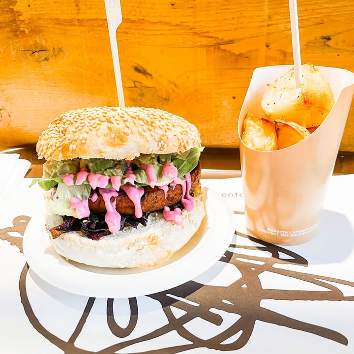 review photo of Il Vegetariano e Vegano di Marcella Bianchi | Mercato Centrale Roma Panino Asian shared by @misosoup on 04 Oct 2022 - review