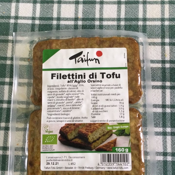photo of Taifun Filetes de Tofu Ajo Silvestre shared by @rositarm on  04 Dec 2021 - review