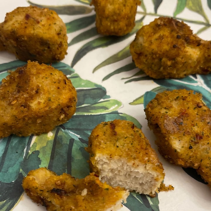 photo of Like Meat Spicy Mini Drumsticks shared by @familywanderful on  06 Nov 2021 - review