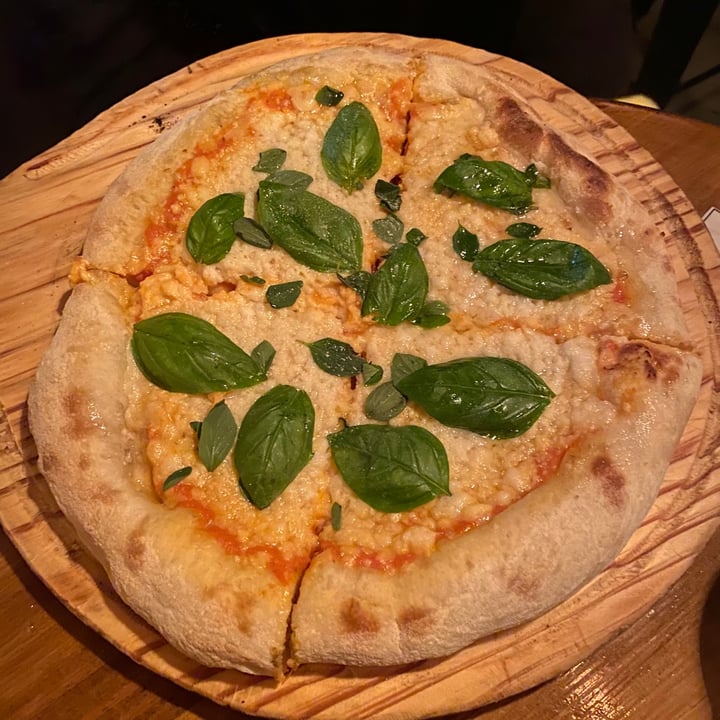 review photo of Red Frog Beer House Pizza Querida Margarita shared by @bleverone on 04 Jul 2021 - review