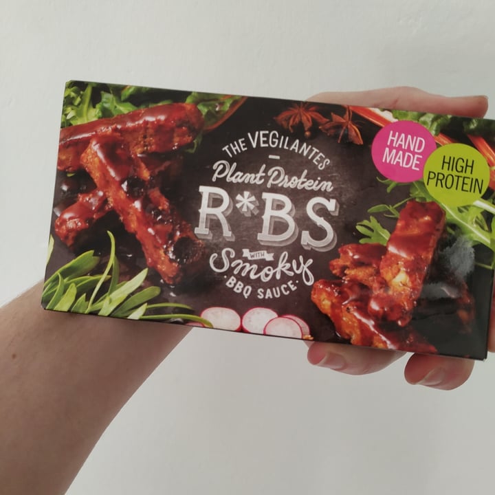 photo of The Vegilantes R*bs with Smoky BBQ Sauce shared by @catsronaut on  24 Jan 2021 - review