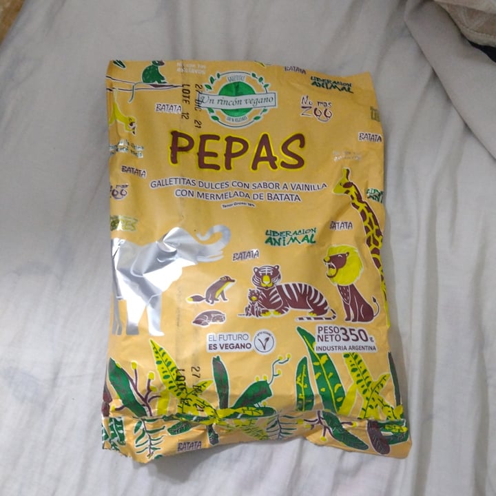 photo of Un Rincón Vegano Pepas Galletitas Dulces con Sabor a Vainilla con Mermelada de Batata shared by @celevegan on  08 Oct 2021 - review