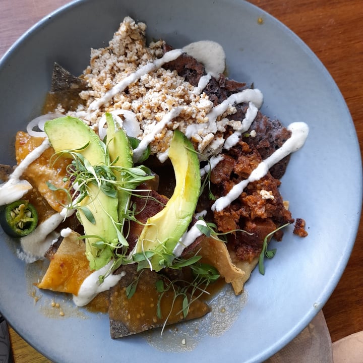 photo of Forever Vegano Chilaquiles de la Milpa shared by @omar0505 on  03 Apr 2021 - review
