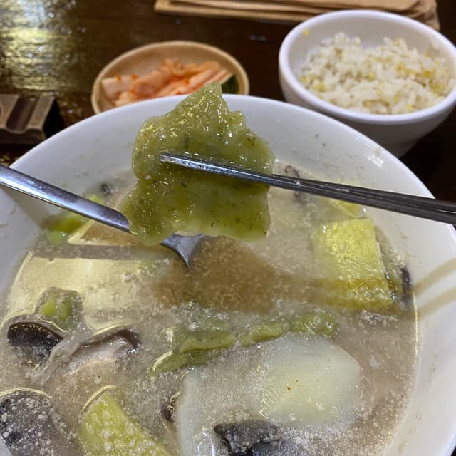 Photo of the dish “Perilla Seed Sujebi”