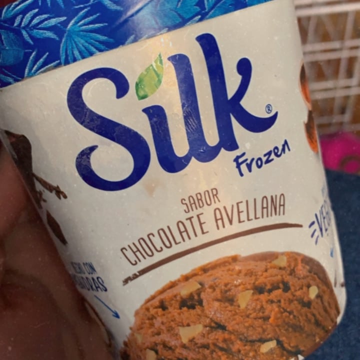 photo of Silk Helado silk frozen chocolate avellana shared by @fia17 on  22 Jul 2021 - review