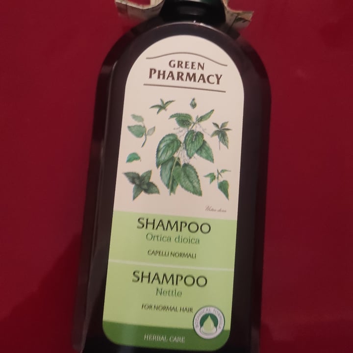 photo of Green Pharmacy Shampoo all'ortica shared by @solecola28 on  26 Apr 2022 - review
