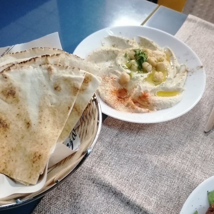 photo of Layalina Hummus Di Ceci shared by @giuseppevece on  17 Nov 2022 - review
