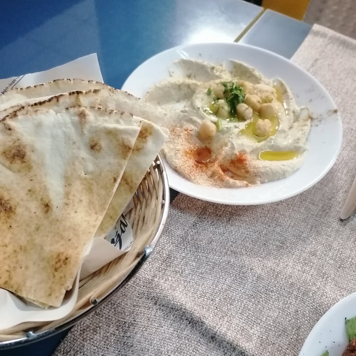 review photo of Layalina Hummus Di Ceci shared by @giuseppevece on 17 Nov 2022 - review