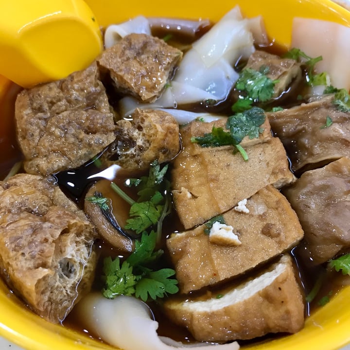 photo of Xuan Yuan Vegetarian 玄园素食 Vegetarian Kway Chup shared by @ziggyradiobear on  26 Sep 2021 - review