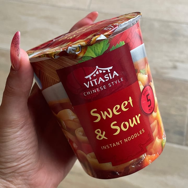 photo of VitAsia Thai Noodles with sweet and sour sauce shared by @stregasalamander on  08 Sep 2022 - review