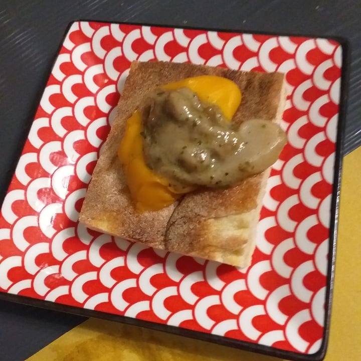 review photo of Rufio Ristorante & Cocktail Bar Crostone Con Zucca E Funghi shared by @danipiccioli on 03 Apr 2022 - review