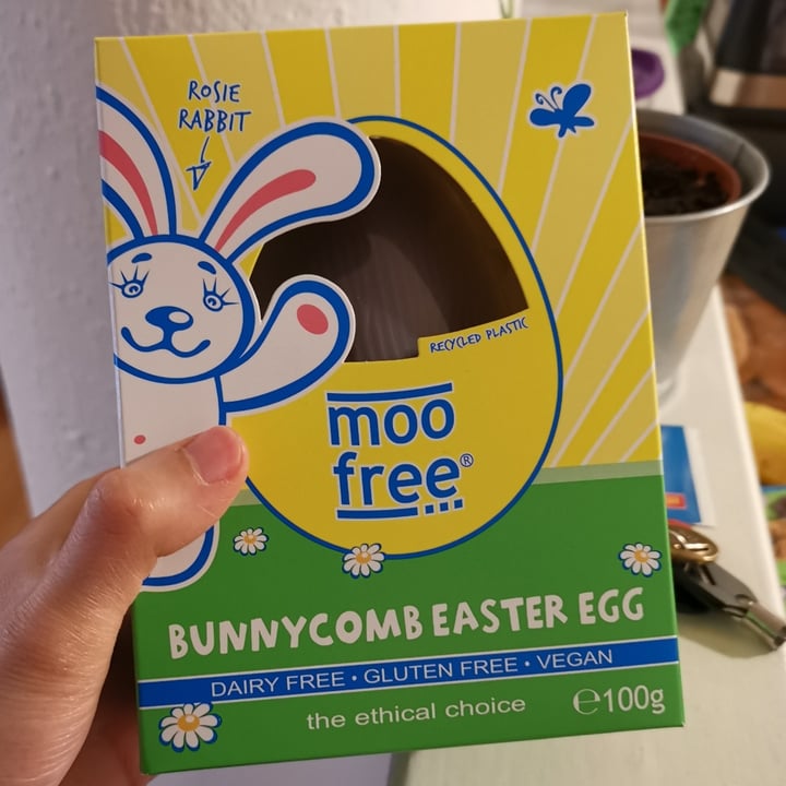 photo of Moo Free Easter Bunycomb egg shared by @annamango on  02 Apr 2021 - review