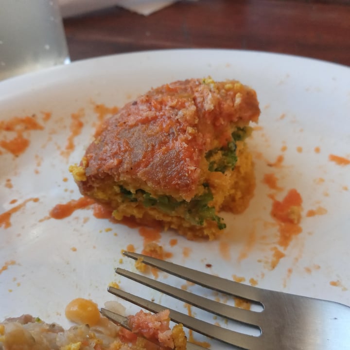 review photo of Couve flor Bistro / Acougue Vegano Bolinho de tofu recheado de brócolis shared by @patriciacasadei on 27 Jul 2022 - review