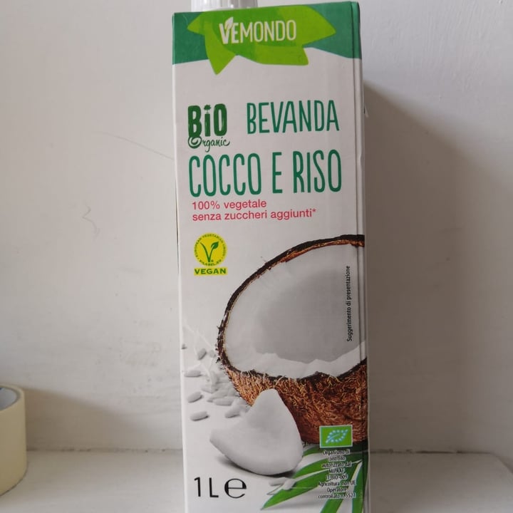 photo of Vemondo Bevanda cocco e riso shared by @signormusetto on  15 May 2022 - review