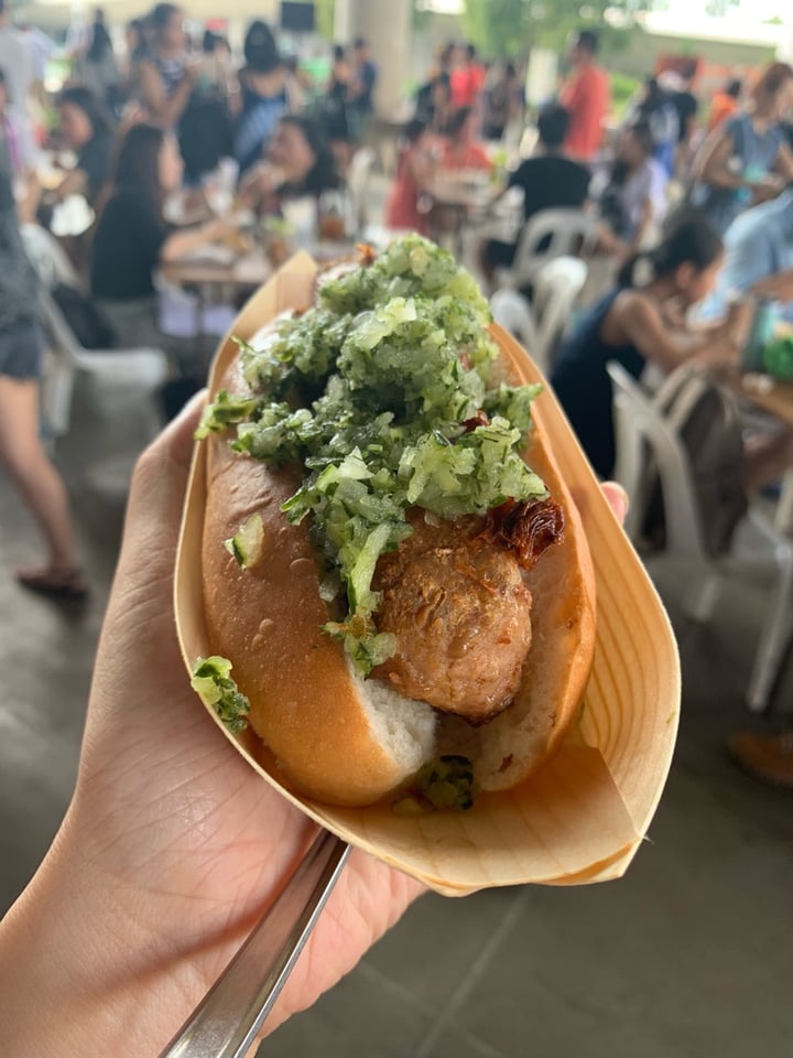photo of Grand Hyatt Singapore Beyond meat brats shared by @vnanabagels on  20 Jan 2019 - review