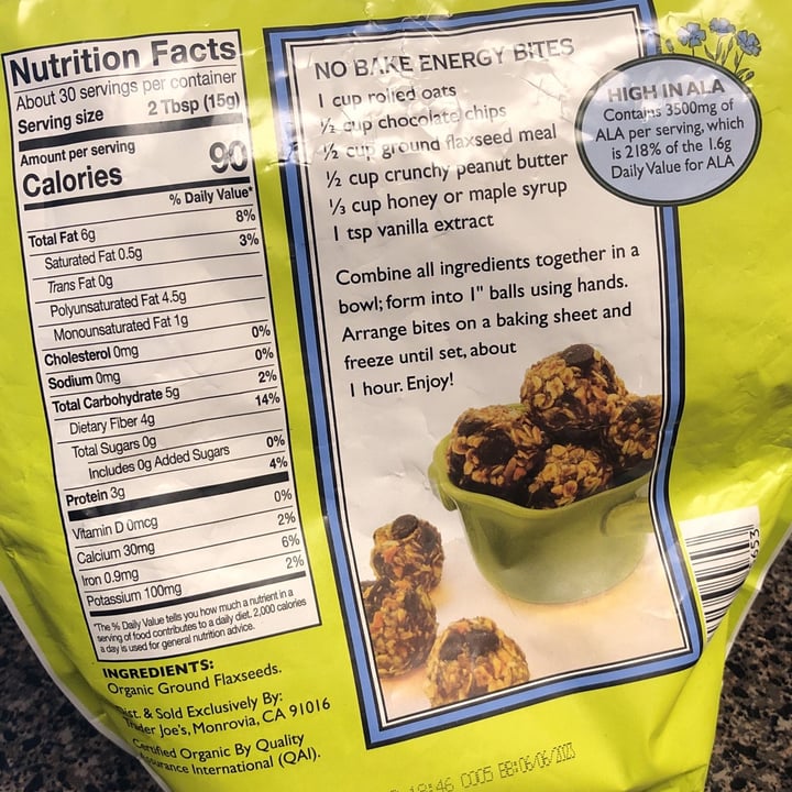 photo of Trader Joe's Organic Flaxseed Meal shared by @allieforthesoul on  12 May 2022 - review