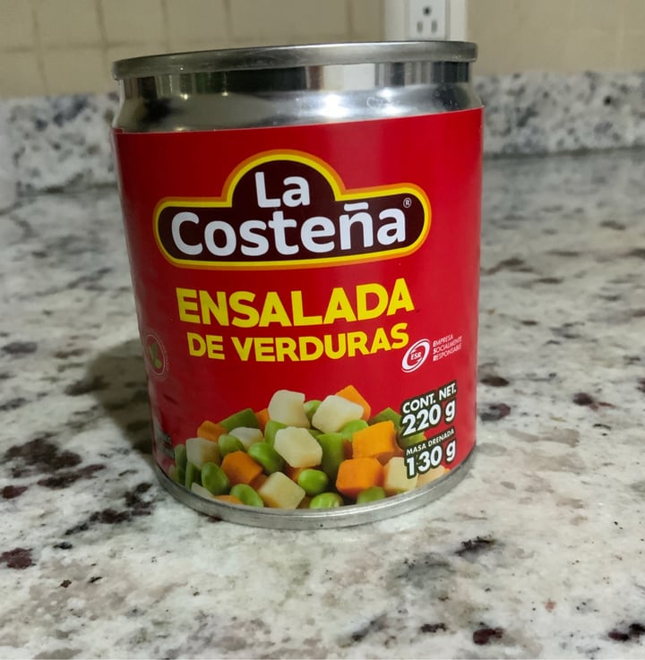 photo of La Costeña Ensalada de Verduras shared by @vegaaangdl on  02 Aug 2020 - review