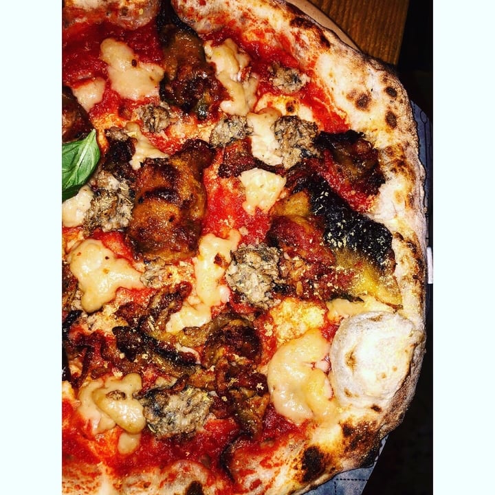photo of Purezza - Vegan Pizza Camden The One And Only, Parmigiana Party shared by @sunnycaribbeanvegan on  21 Dec 2019 - review