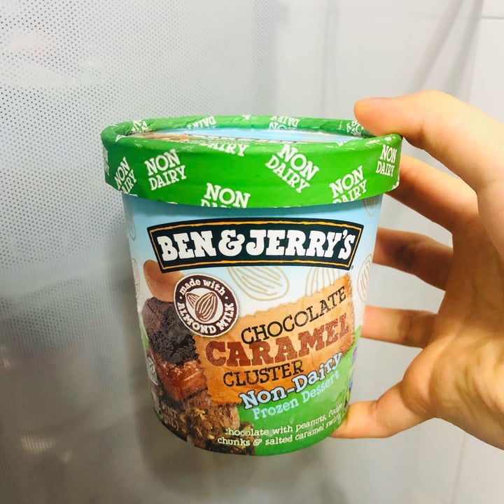 photo of Ben & Jerry's Chocolate Caramel Cluster Non-Dairy Frozen Dessert shared by @consciouscookieee on  23 Jan 2021 - review
