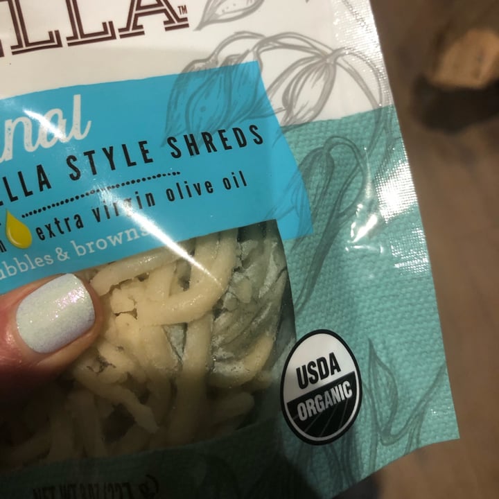 review photo of Oatzarella Original Shreds shared by @pbnjessie on 21 Feb 2022 - review