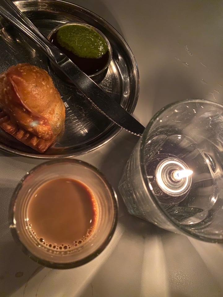 review photo of Badmaash The Traditional Samosa shared by @thatdorkarnie on 09 Dec 2019 - review