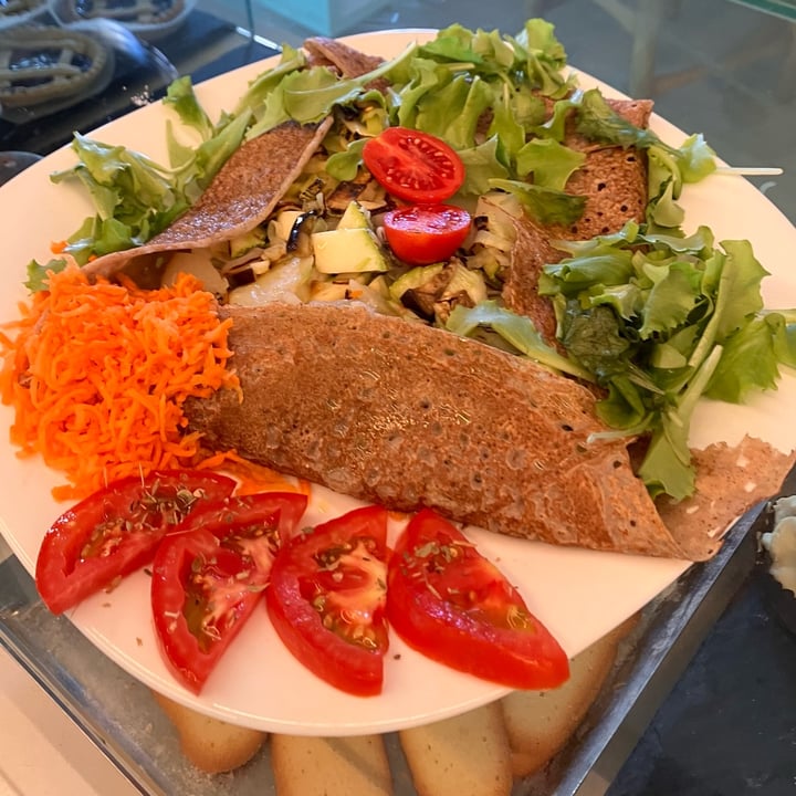 review photo of Jessykafè Specialità francesi hamburger vegano e crepes salata shared by @sebastien83 on 17 Oct 2022 - review