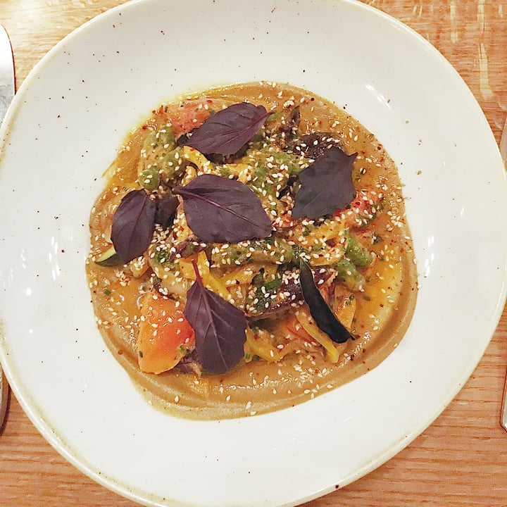 review photo of Le Pigeon Vegan Plate shared by @dhuizar on 14 Jun 2021 - review
