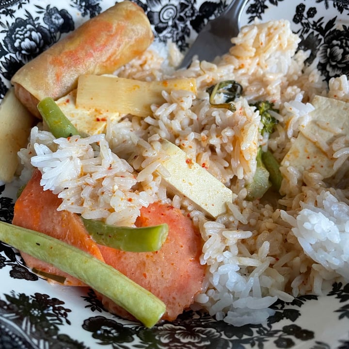review photo of Pintoh Cuisine Panang curry and spring rolls shared by @endofderry on 13 Jun 2021 - review