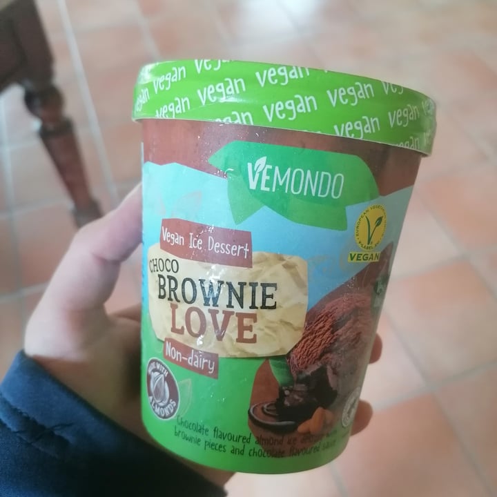 photo of Vemondo Vegan ice dessert choco brownie love shared by @lucy286 on  19 May 2022 - review