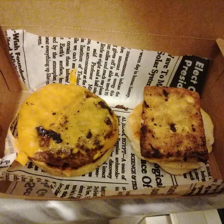 photo of Vegan Streetfood Deli - Obs Brekke Muffin shared by @rushisushi7 on  13 May 2021 - review