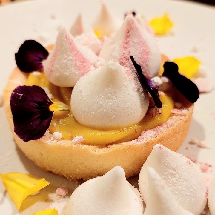 photo of Interno TRE Lemon tart con meringhe shared by @kitchenhugbymimi on  13 Feb 2022 - review