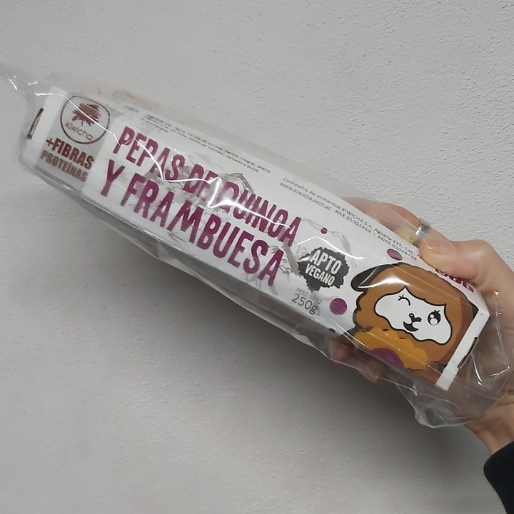 review photo of Kiwicha Pepas de Quinoa y Frambuesa shared by @deniseroales on 03 Jan 2022 - review