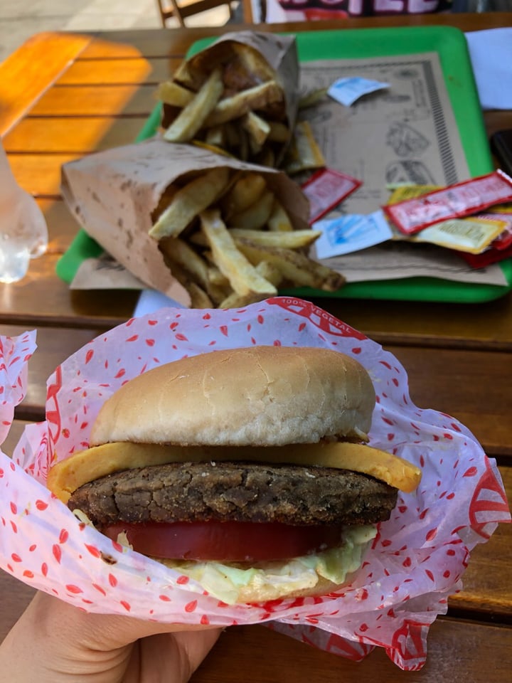 review photo of GreenFactory Hamburguesa Vegana Tomato shared by @vi on 29 Sep 2019 - review
