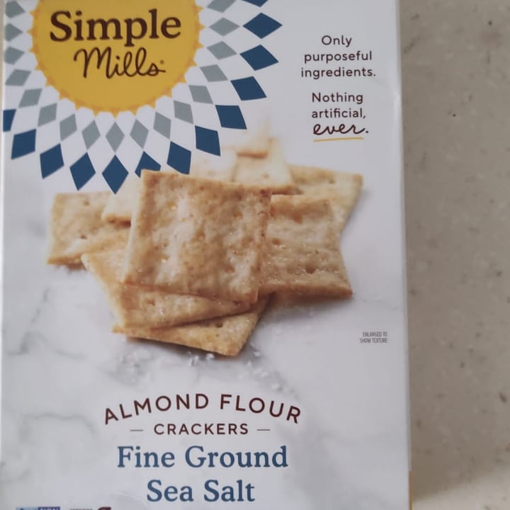 review photo of Simple Mills Almond Flour Crackers - Fine Ground Sea Salt shared by @sarahhuang on 06 Feb 2022 - review