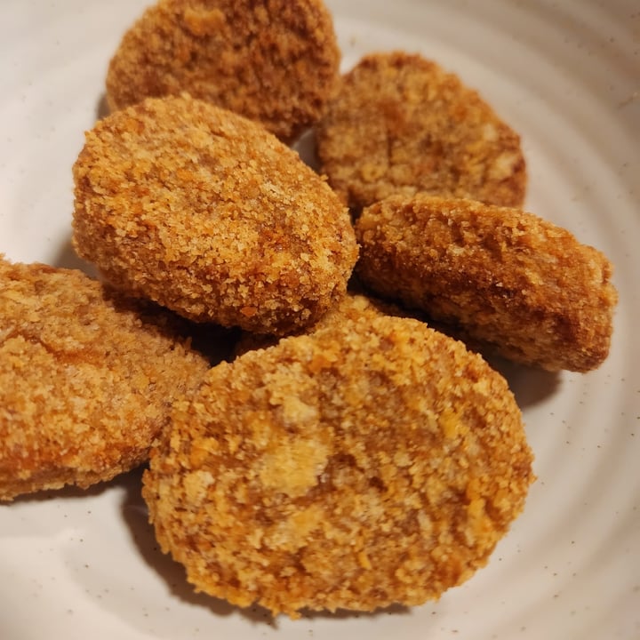 photo of MorningStar Farms Veggie Chik’ N Nuggets shared by @lizzib on  12 Dec 2022 - review
