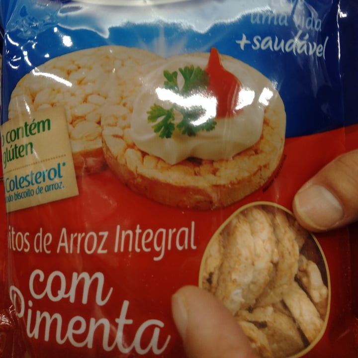 photo of Camil Biscoito com pimenta shared by @arletegea on  13 Oct 2022 - review