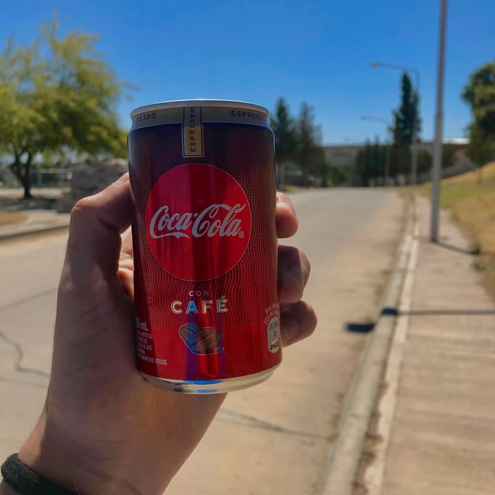 review photo of Coca-Cola Coca con Café shared by @alexisedsoto on 03 Aug 2022 - review