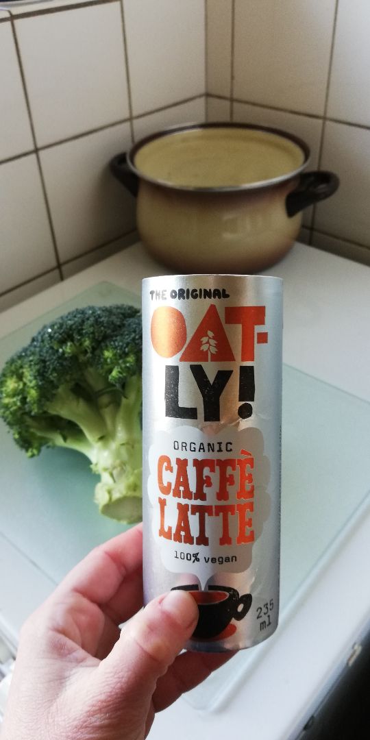photo of Oatly Orgánica Caffè late shared by @frenks on  03 Apr 2020 - review
