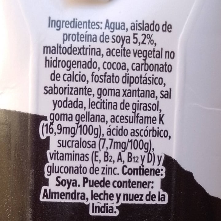 photo of Silk bebida sabor chocolate con 15 g de proteina shared by @haruuu on  25 Oct 2022 - review