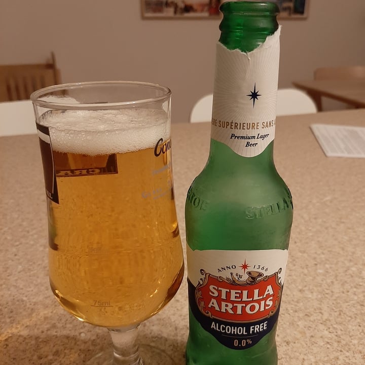 photo of Stella Artois Cerveza sin alcohol shared by @mikejuliette on  12 Oct 2021 - review