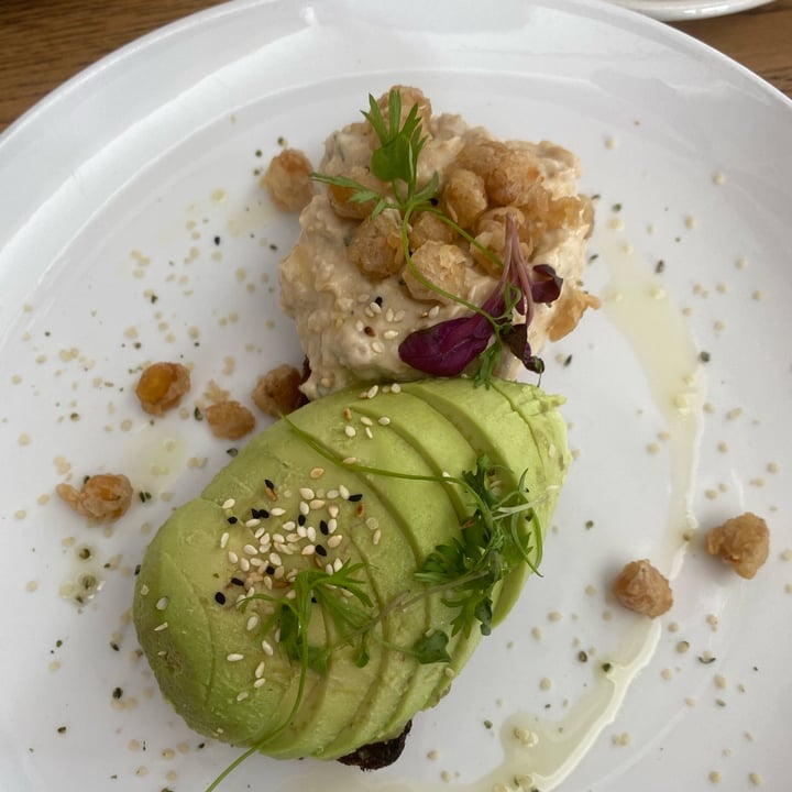 review photo of Doppio Zero Southdowns Wholesome toast shared by @lilandiniemand on 01 Apr 2022 - review