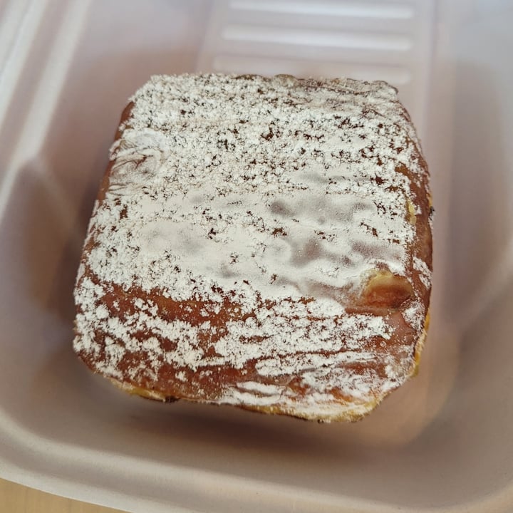 photo of DOLLOP COFFEE Orange Rosemary Beignet shared by @yourfriendjen on  10 Sep 2022 - review